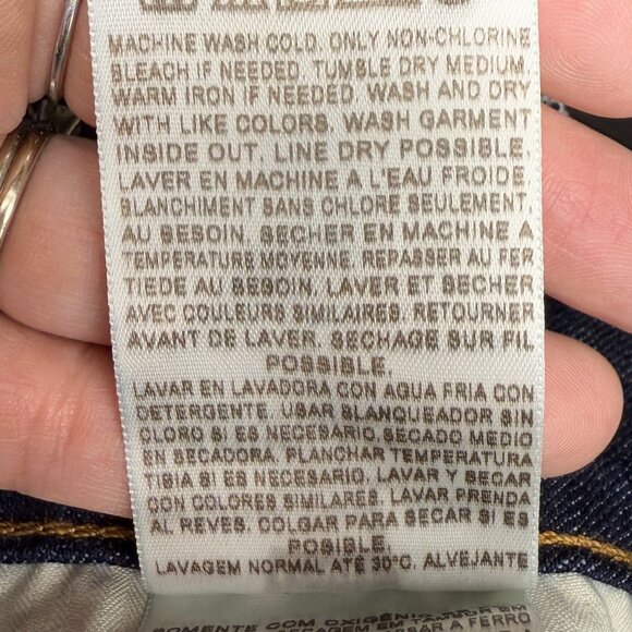 NWT Women's LEVI'S Bold‎ Curve Classic Slim Leg Jeans- Size 16S/33 - Picture 13 of 15